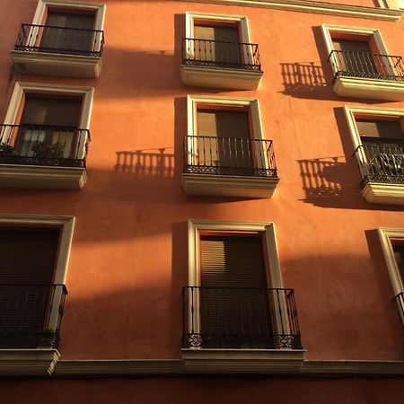 Correduria Premium Apartments Siviglia Esterno foto