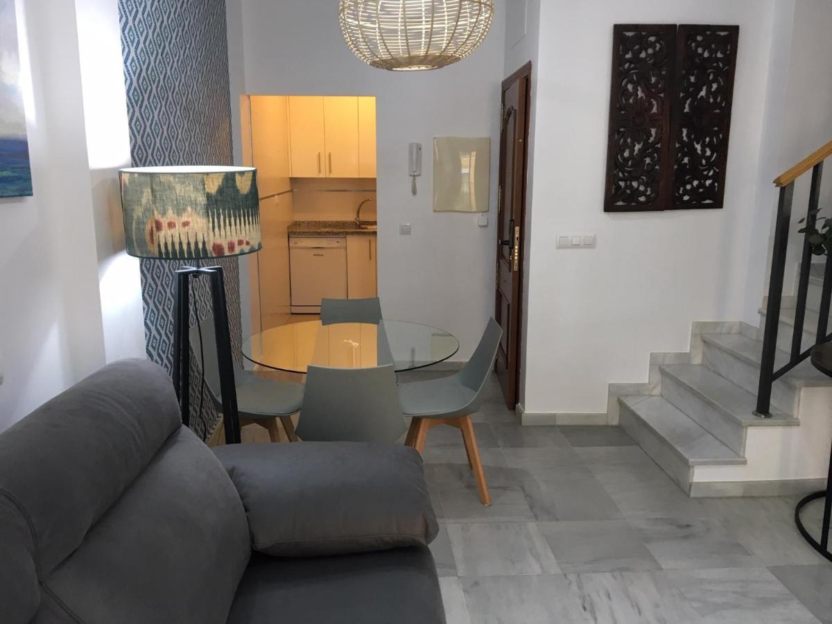 Correduria Premium Apartments Siviglia Esterno foto